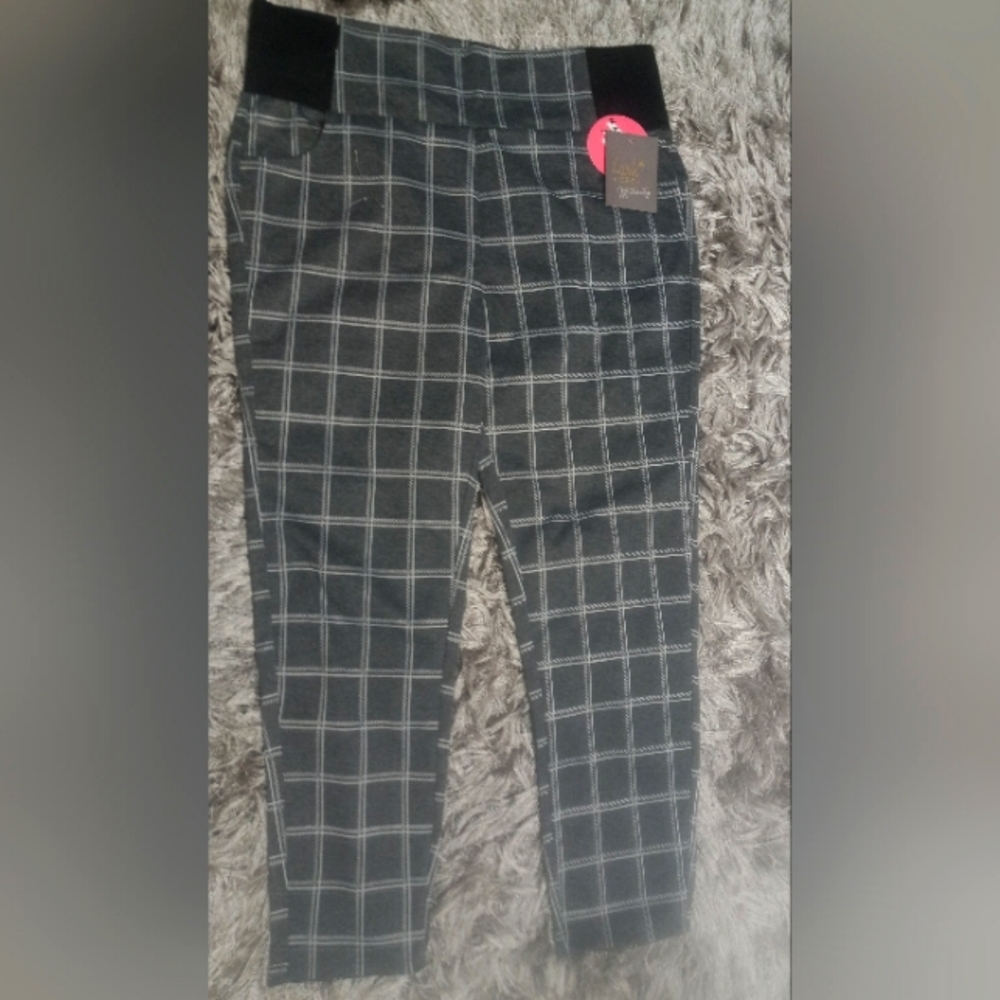 Lark + Gray Maternity Plaid Pants